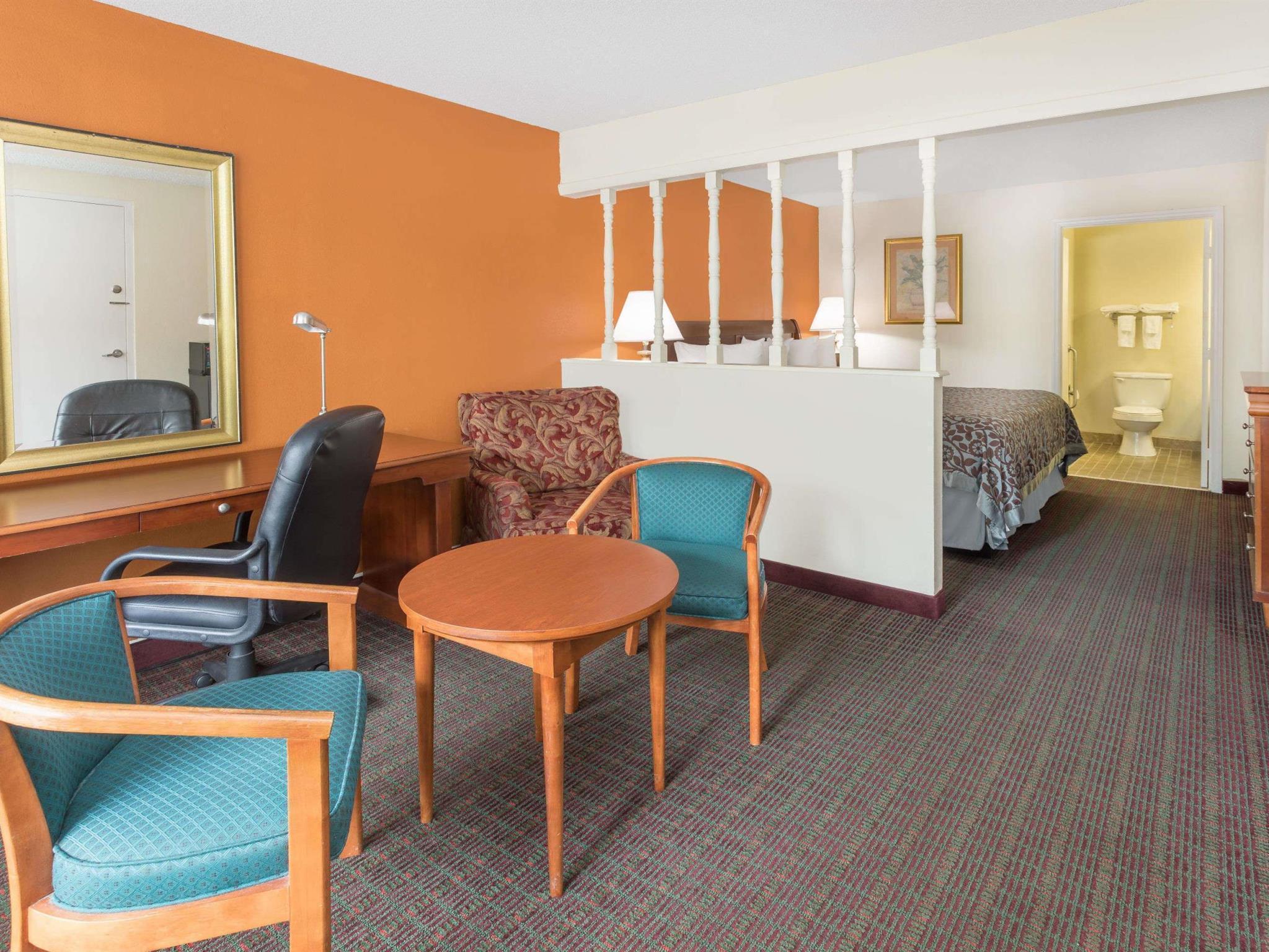 Days Inn By Wyndham Orangeburg South Eksteriør bilde